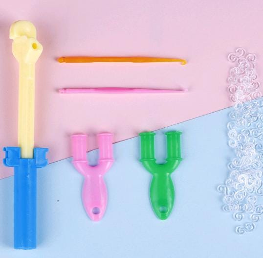 DIY Loom Band Kit with 4200 Colorful Rubber Bands for Making Bracelets Key Chains Necklaces Etc